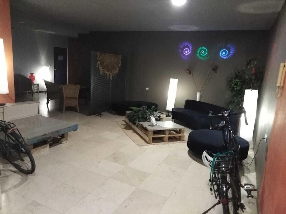Hostel Puerto Algeciras Dış mekan fotoğraf